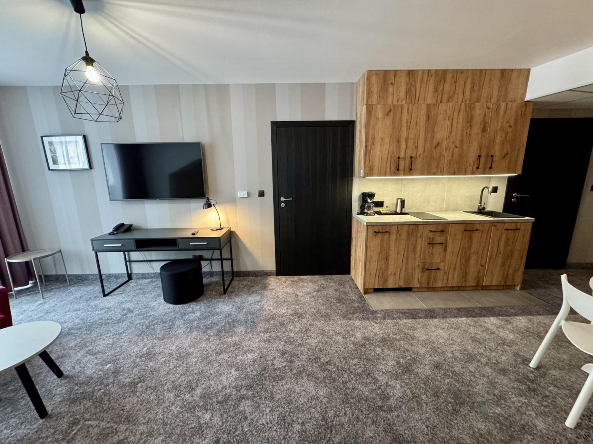Sw Apartamenty Czarna Gora Шенна Екстериор снимка